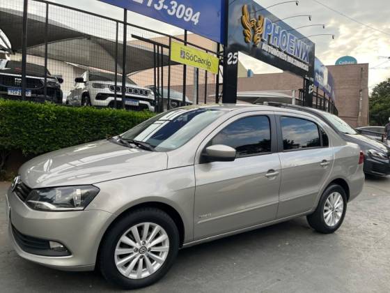 VOLKSWAGEN VOYAGE 1.0 MI SELEÇÃO 8V FLEX 4P MANUAL